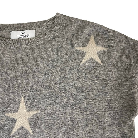 Magaschoni 100% Cashmere Star Knit Gray Sweater Medium - Picture 4 of 10